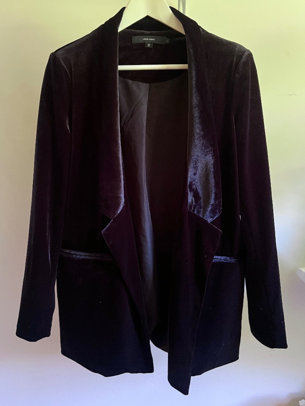 Vero Moda Velvet Slouchy Blazer in Navy Blue | Small